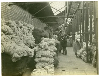 Garnlager, Teppichfabrik, 1923